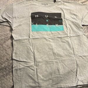Hurley grey t-shirt size large.